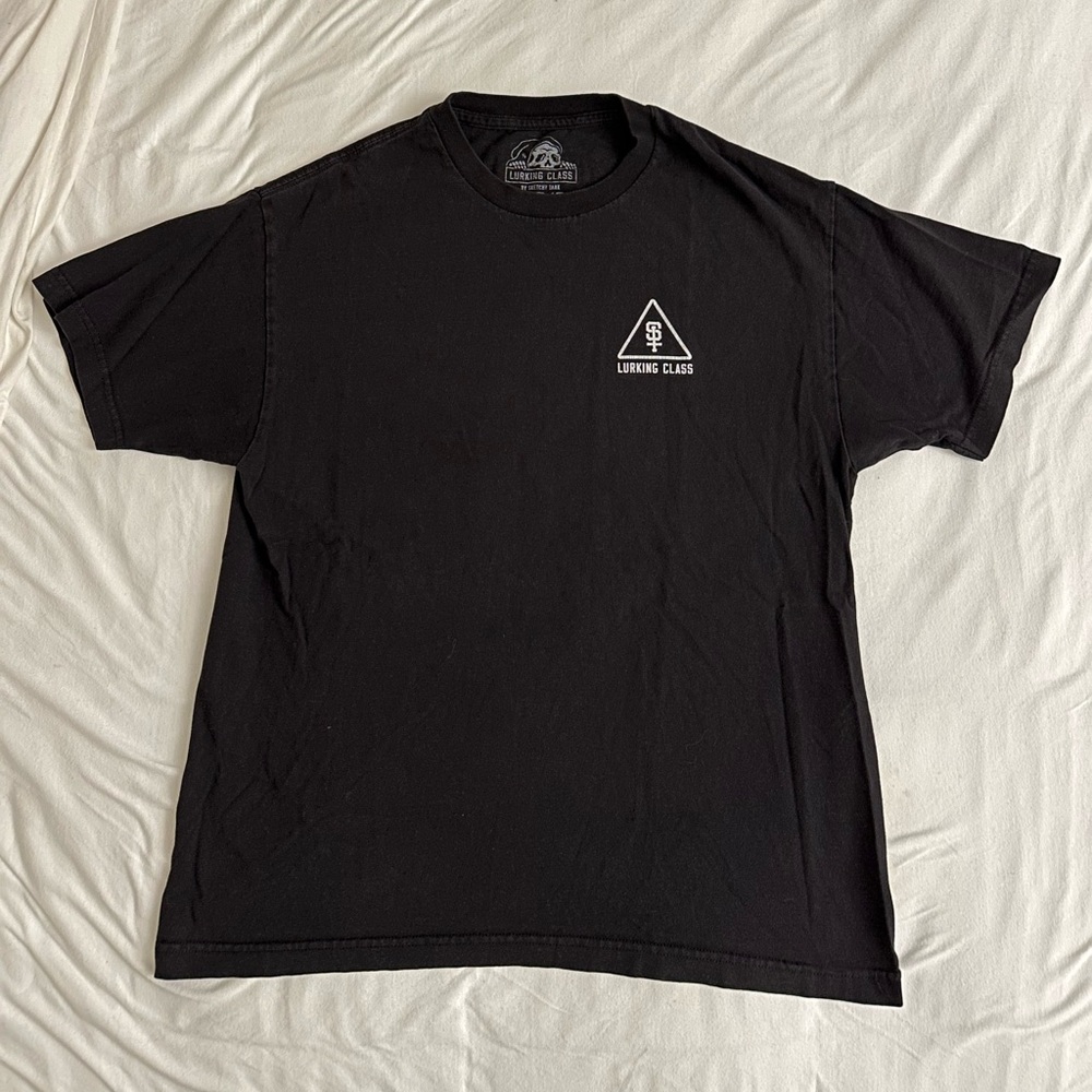 Lurking Class Sketchy Tank Beware of Snakes Black T-Shirt Size Large